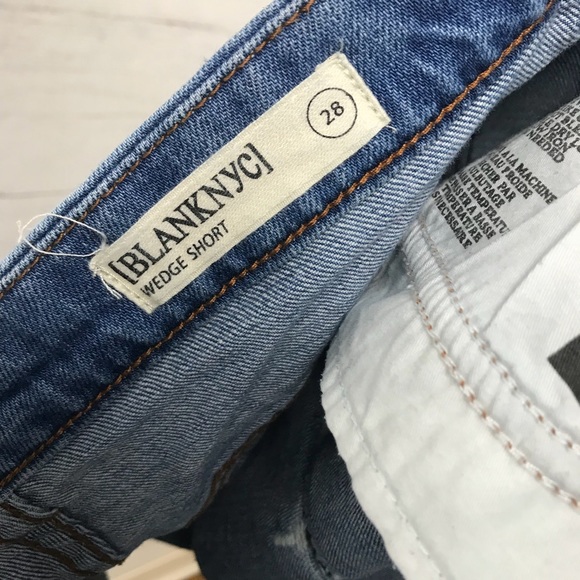 BLANK NYC JEAN SHORTS - Picture 5 of 6